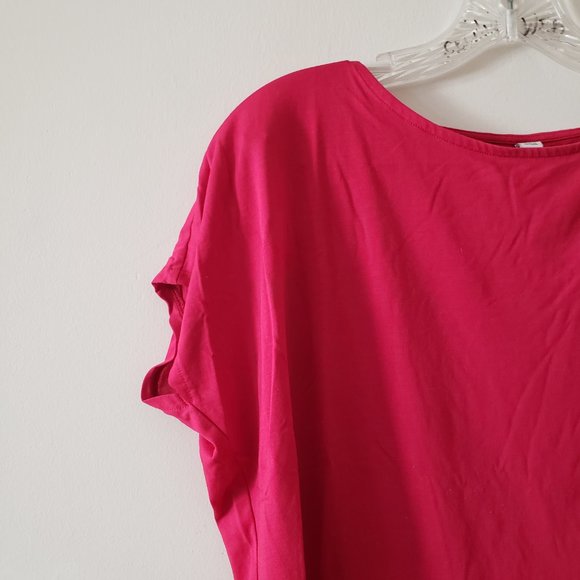 *SOLD* Uniqlo Red Blouse Top Small - Picture 2 of 5